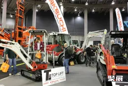 魁北克工程机械展会现场(现场盛况)4