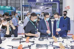 广州无人机展现场图片4