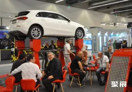 土耳其车展现场图片5