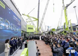 上海宝马展现场图片3