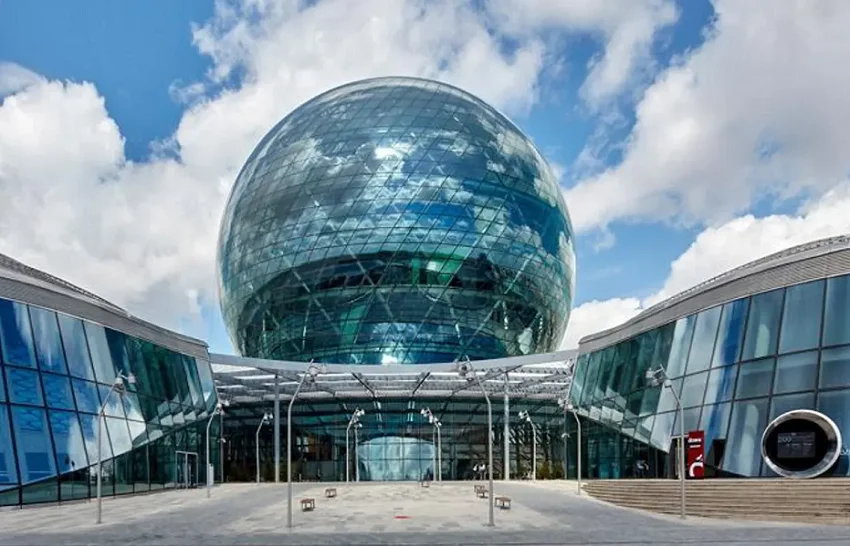 哈萨克斯坦阿克套石油城展览中心图片2