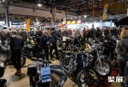 芬兰摩托车展现场图片2