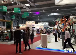 捷克广告展现场图片4