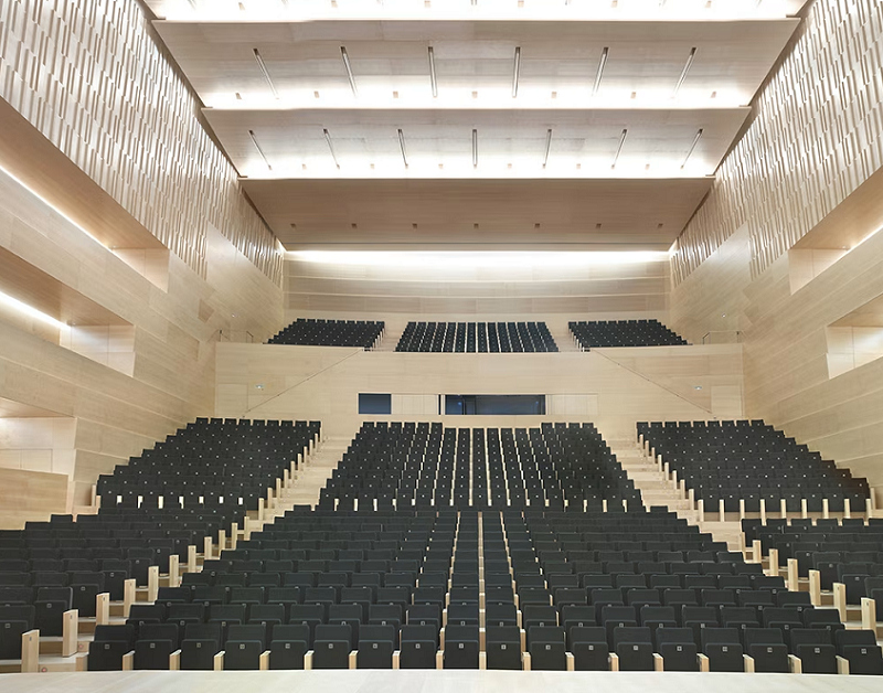 西班牙赫罗纳国际展览中心