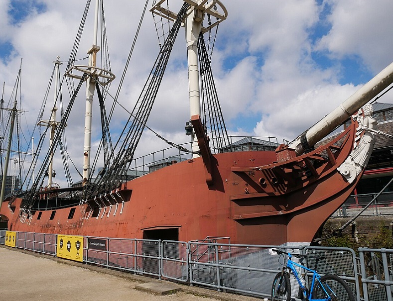 英国伦敦烟草码头