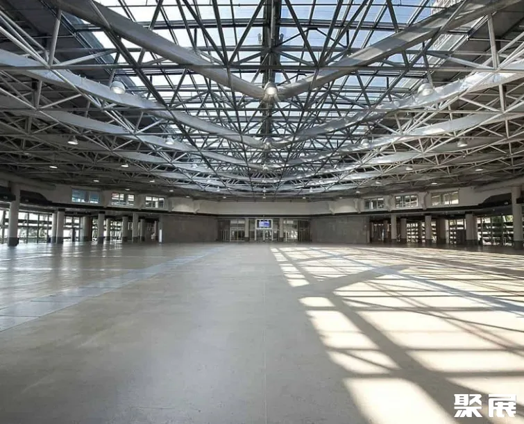 摩納哥蒙特卡洛格里馬爾迪會展中心實景圖