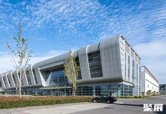 江苏昆山花桥国际博览中心实景图