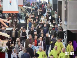 波兰屋顶展现场图片1