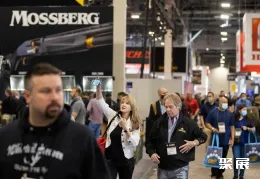 美国枪械展现场图片5