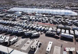 亚利桑那房车展现场图片1