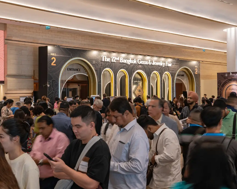 曼谷钟表展展会现场(现场盛况)3