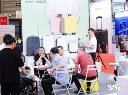 上海箱包展现场图片8