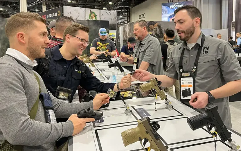 2025美国拉斯维加斯射击狩猎展-美国枪械展展会会刊