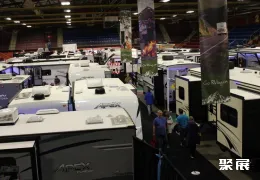 加拿大房车展现场图片3