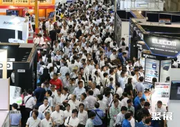 日本车联网展现场图片3