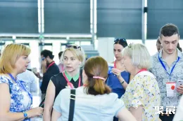 上海汽车粘接展现场图片7