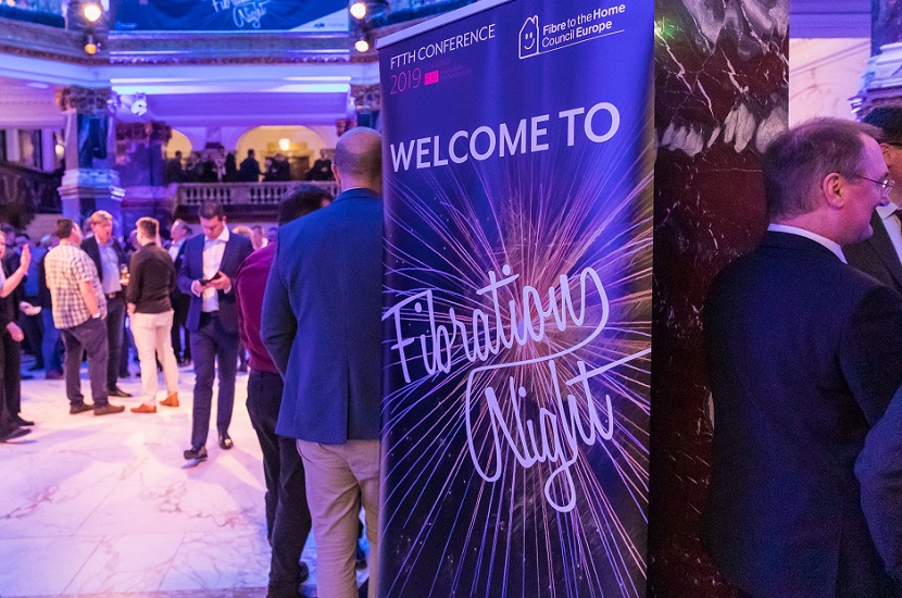 波兰光纤展现场图片7