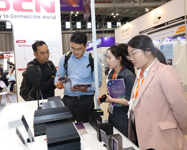 越南消費(fèi)品展展會現(xiàn)場(現(xiàn)場盛況)7