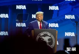 美国枪械展现场图片1