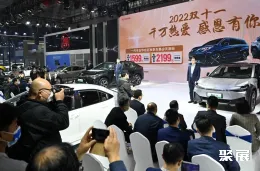 天津车展现场图片3