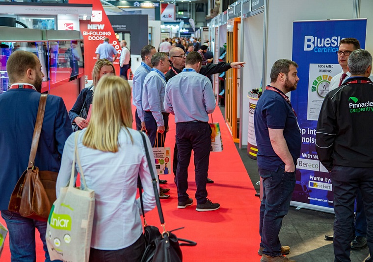 英国门窗展现场图片3