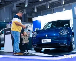 巴西电动车展现场图片3