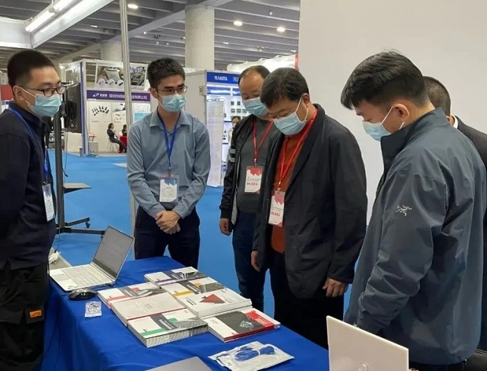 广州两交会现场图片5