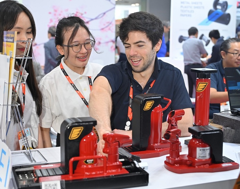 胡志明机床展现场图片7