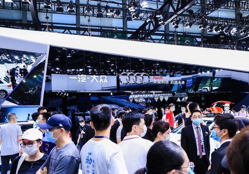 大湾区车展现场图片6