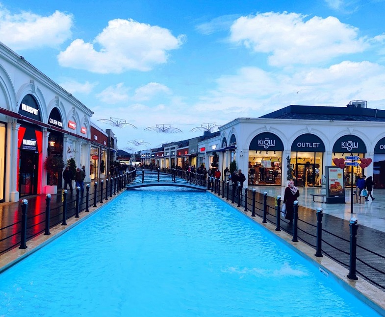 土耳其伊斯坦布爾Viaport Marina展館圖