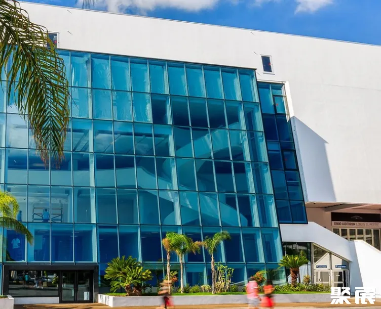 法国戛纳影节宫实景图