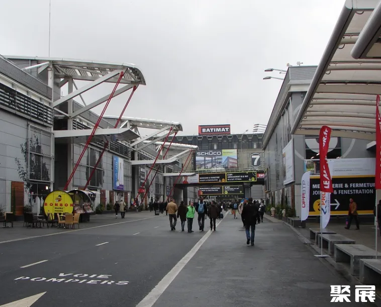 法国巴黎凡尔赛门巴黎会展馆