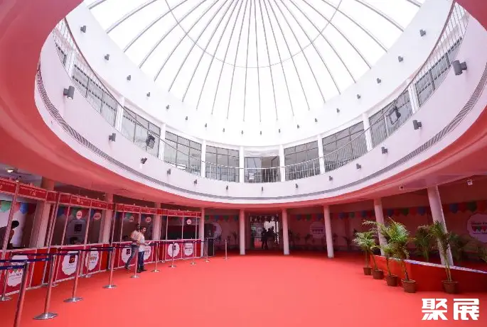印度古吉拉特邦大学展览馆展馆图