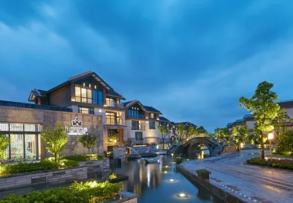 Hangzhou Baosheng Shuibo Garden Grand Hotel