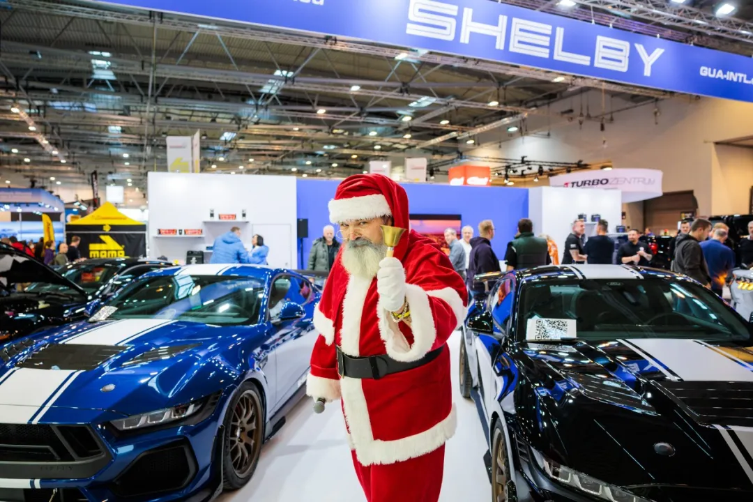 埃森改装车展现场图片15