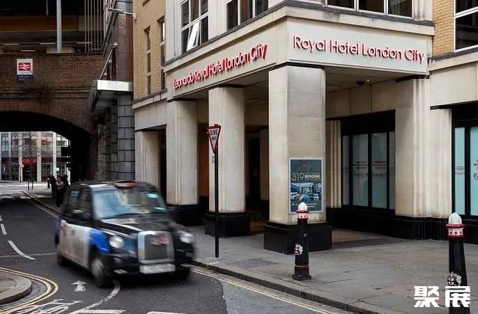 Leonardo Royal Hotel London City