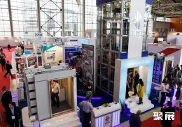 俄罗斯电梯展现场图片6