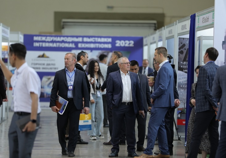 乌兹别克斯坦化工展现场图片1