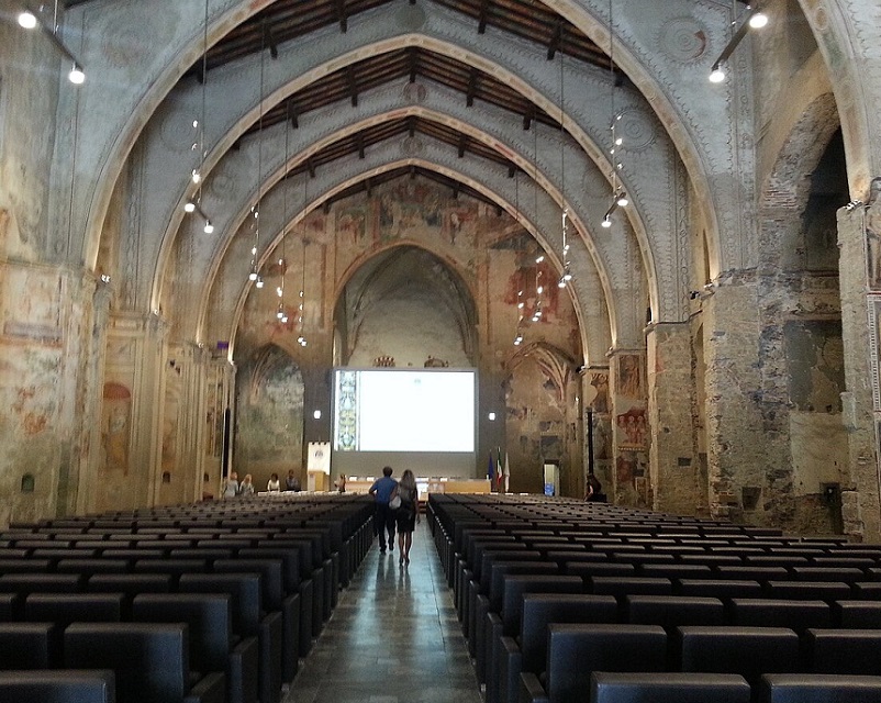 意大利贝尔加莫大学