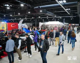 波兰车展现场图片3