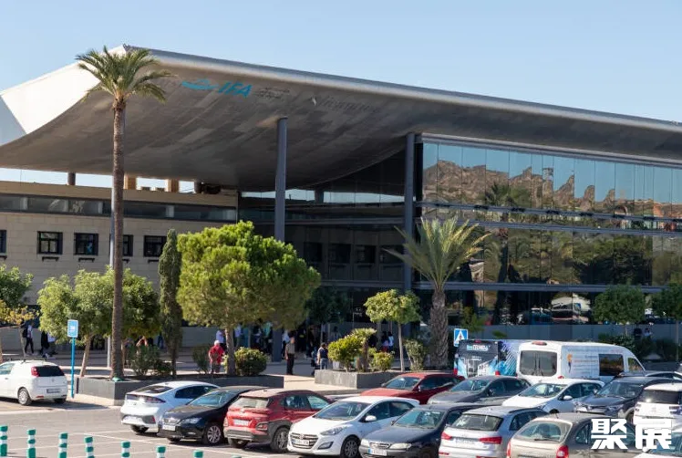 西班牙阿利坎特会展中心实景图