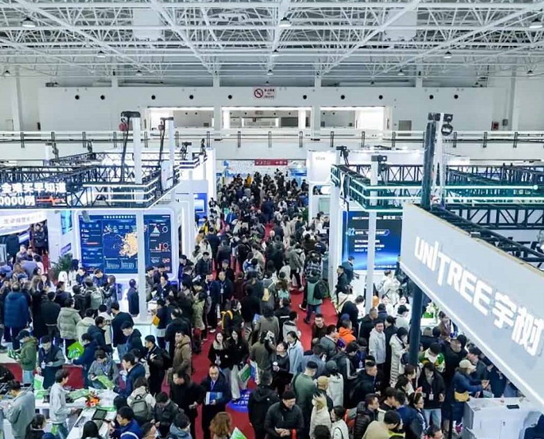 北京机器人展展会现场(现场盛况)1