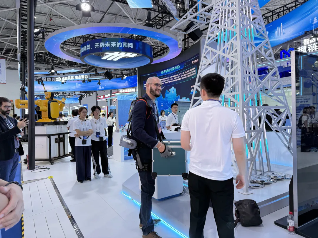 贵阳数博会现场图片9