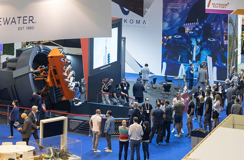 英国游乐设备展现场图片3