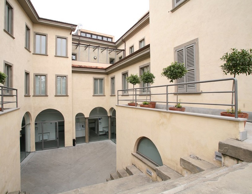 意大利贝尔加莫大学