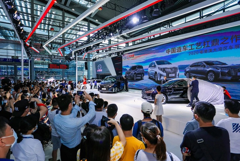 大湾区车展现场图片3