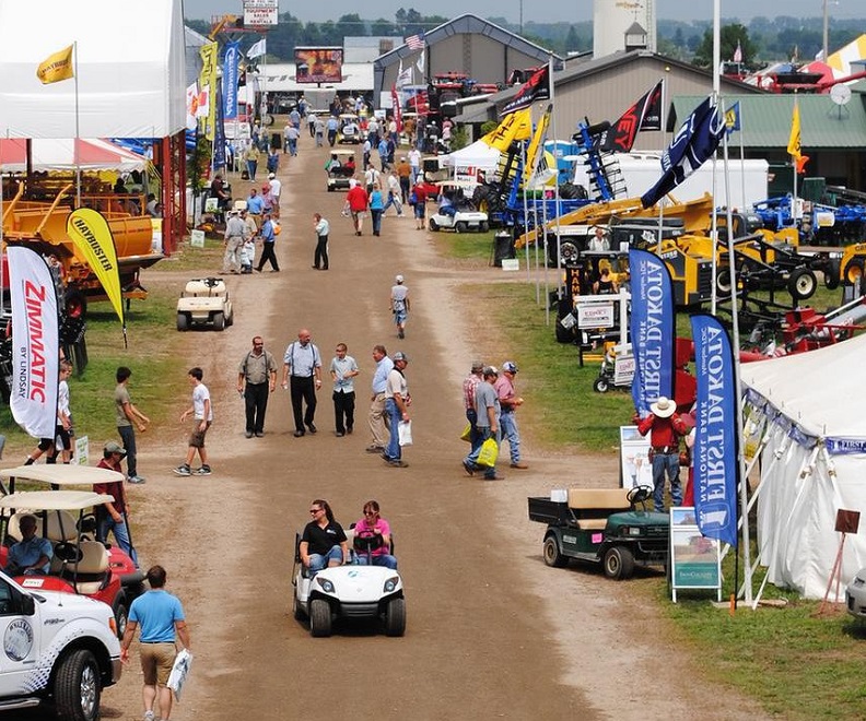 美国南达科他州米切尔Dakotafest实景