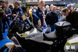 芬兰摩托车展现场图片5