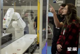 加拿大工业展现场图片4