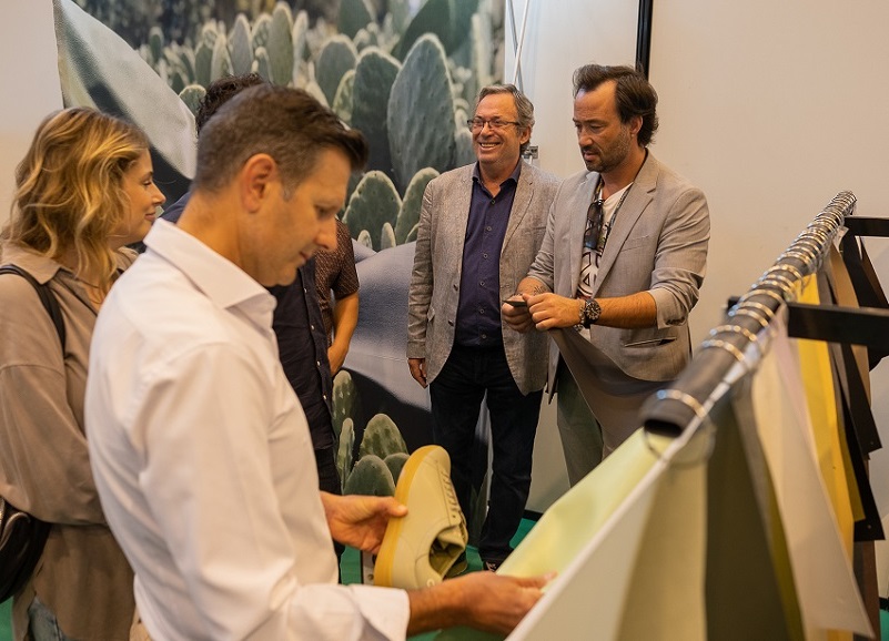 西班牙纺织展现场图片7